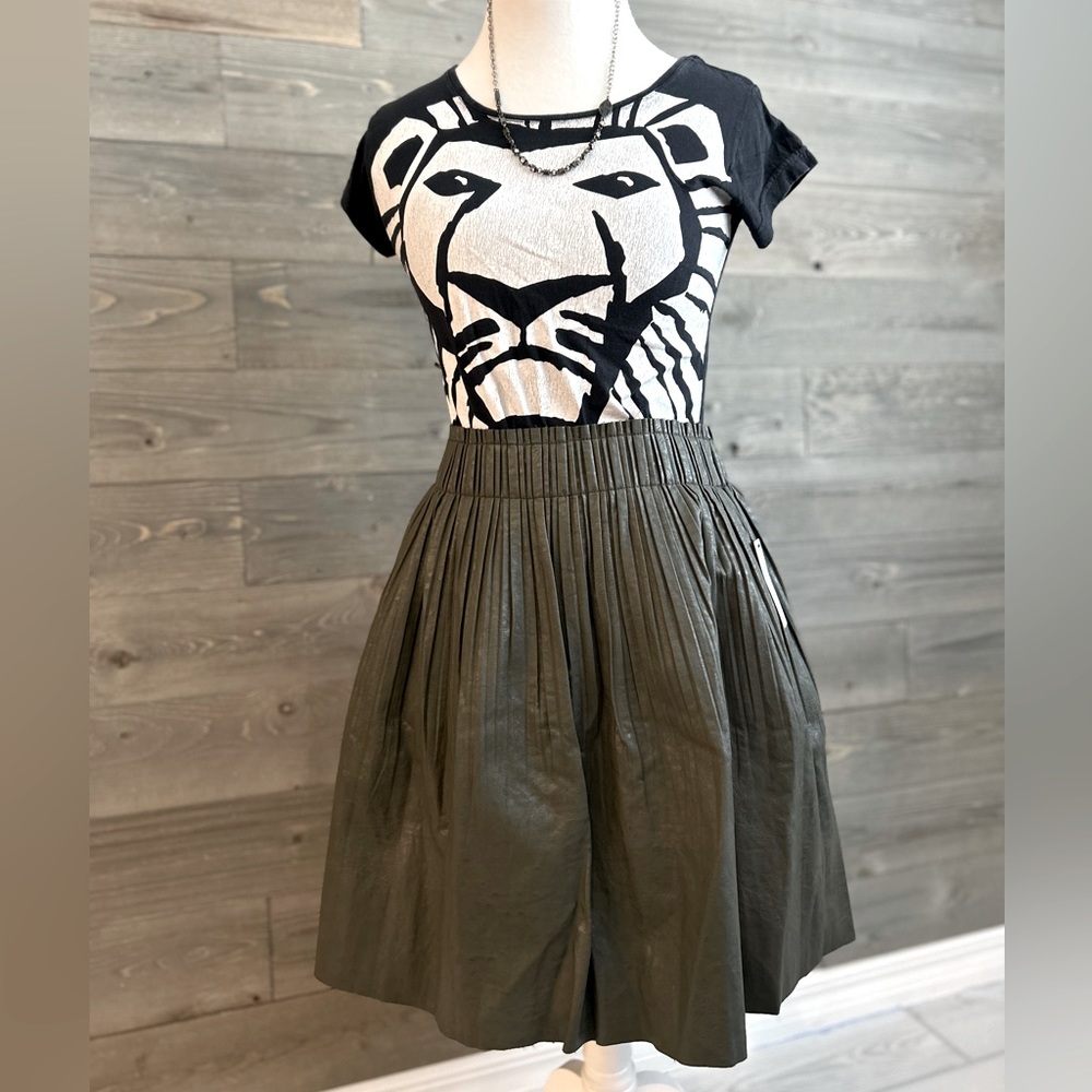 Anthropologie Skirt Moss Green Ellene Faux Leather Pleated S